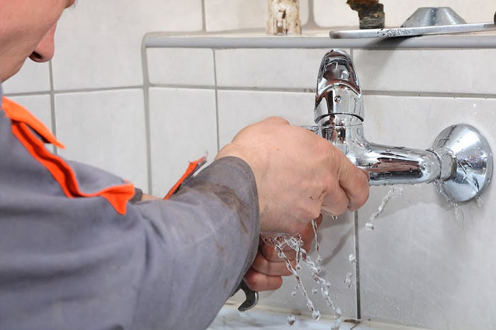 iletişim Kaptan Usta Sıhhi Tesisatçı